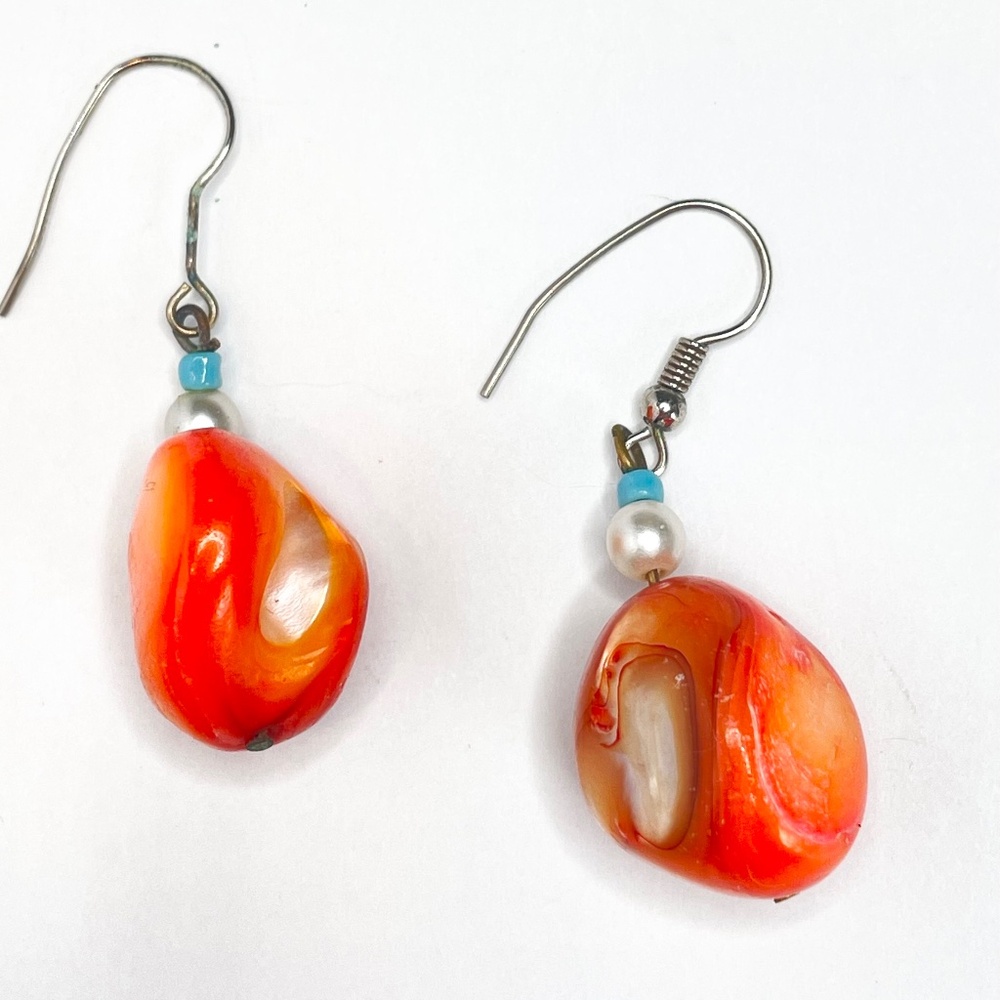 VINTAGE ORANGE GLASS FREEFORM BEADS DROP DANGLE EARRINGS NEW WAVE 80’S